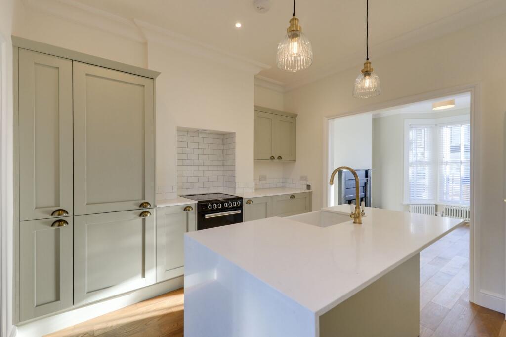Main image of property: Killearn Road, Catford, SE6