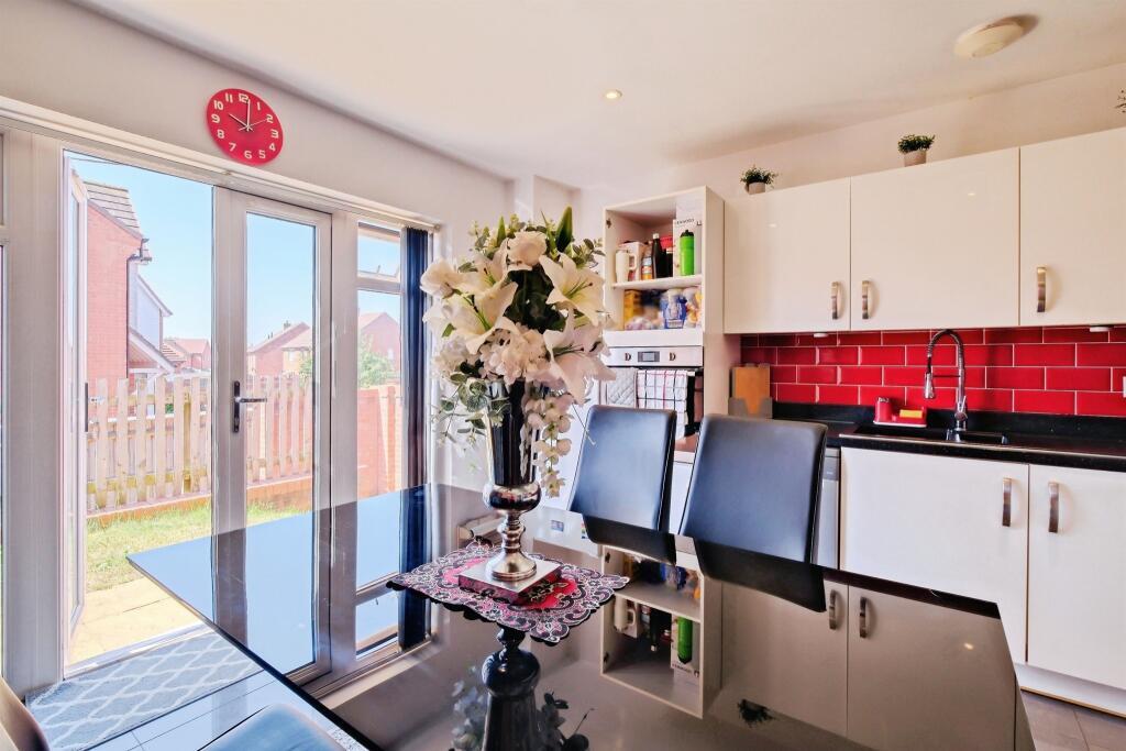 House in Salisbury - View 4