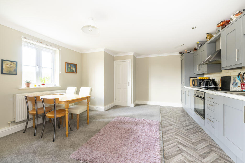 Apartment in Tonbridge - View 2