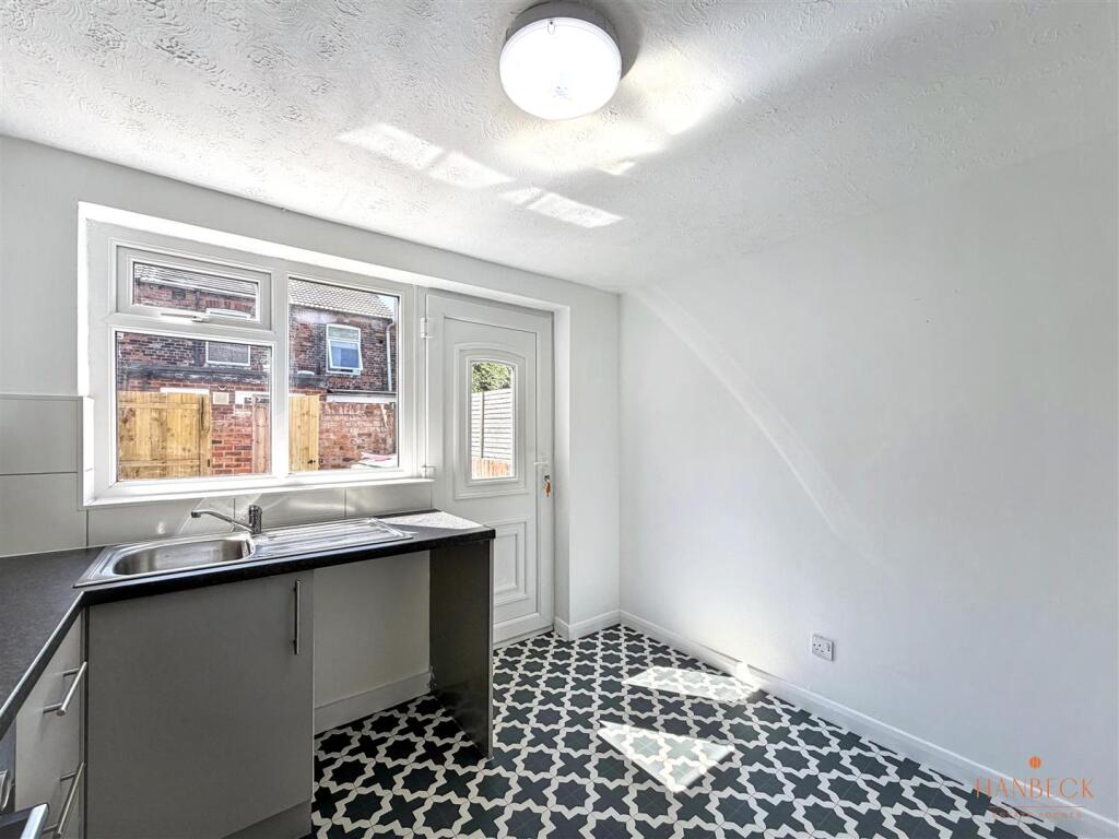 House in Hull, Kingston upon Hull - More