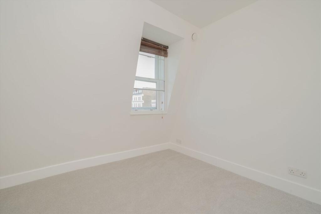 4 bedroom flat for rent