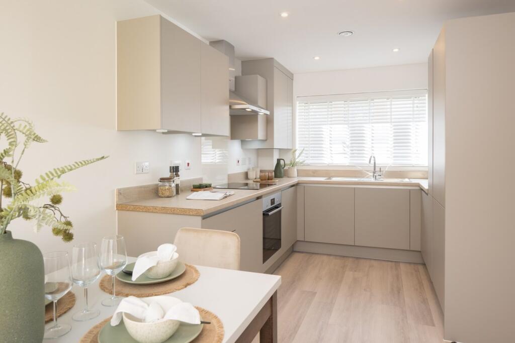 House in Merley, Oakley, Poole - View 3