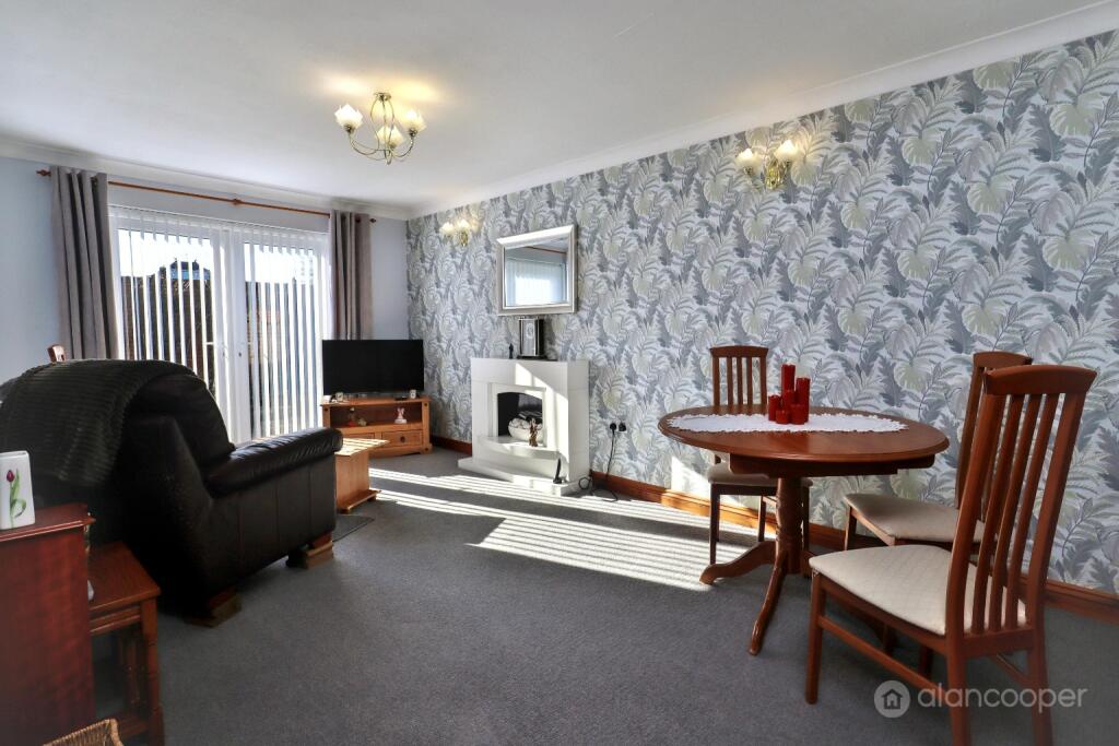 Arbury Garth, Stockingford, Nuneaton, CV10 8LA photo 2