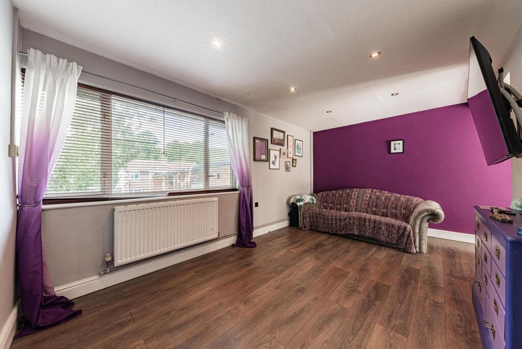 House in Rochester - View 3