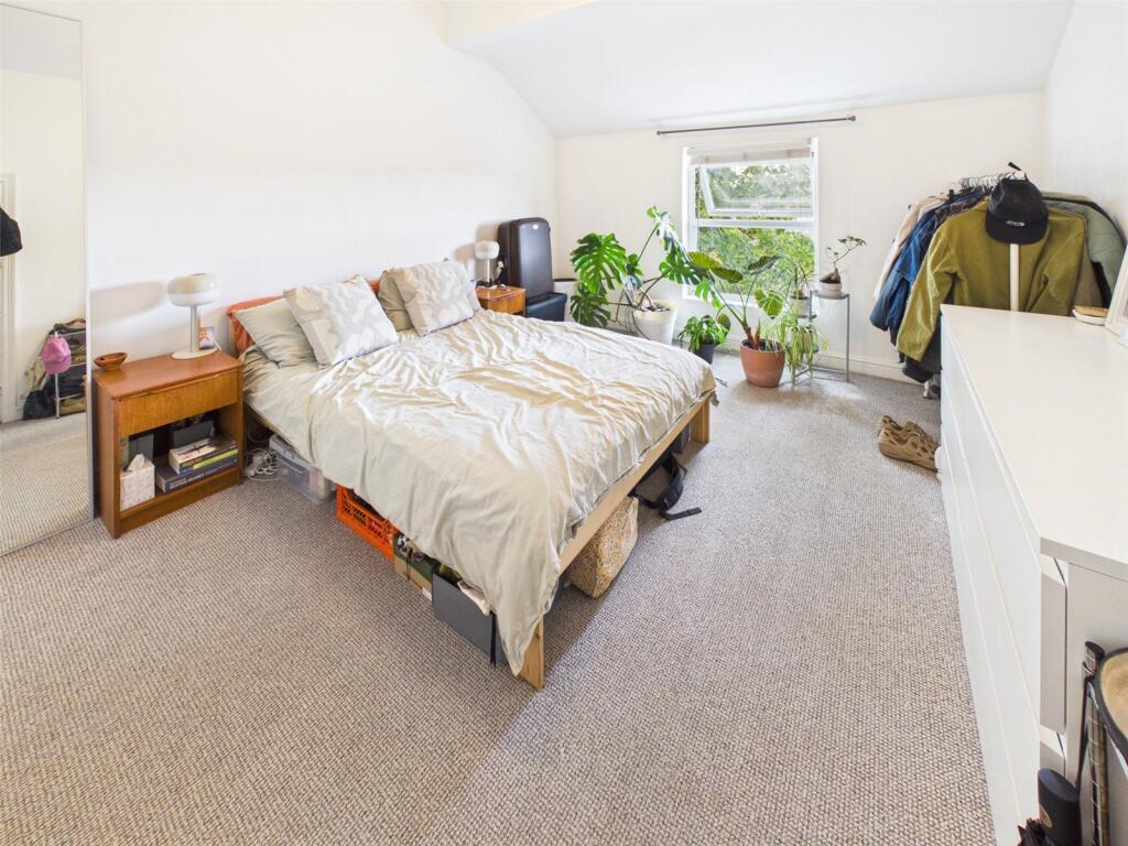 Apartment in Manchester - View 5