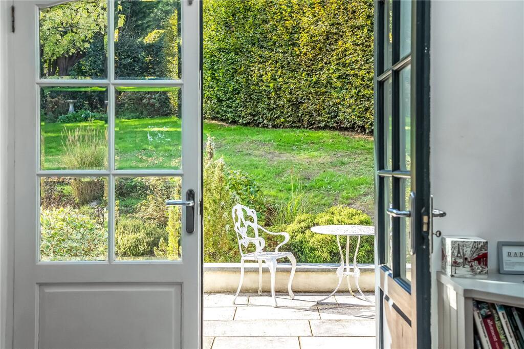 House in Tandridge, Limpsfield - View 5