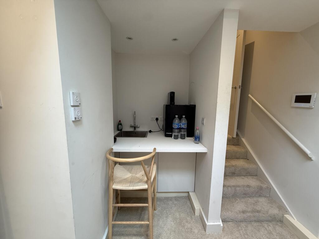 Apartment in London - More
