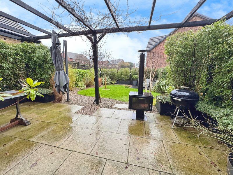Weatherby Avenue, Ryton photo 4