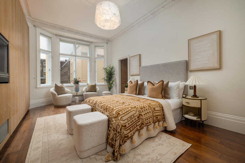 Apartment in London, City of Westminster - View 4