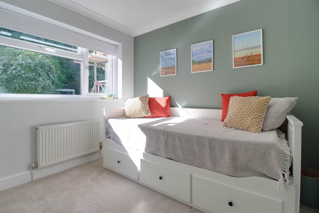 House in Brighton - View 5