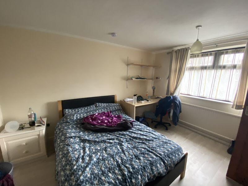 Main image of property: Forsythia Gardens, Nottingham
