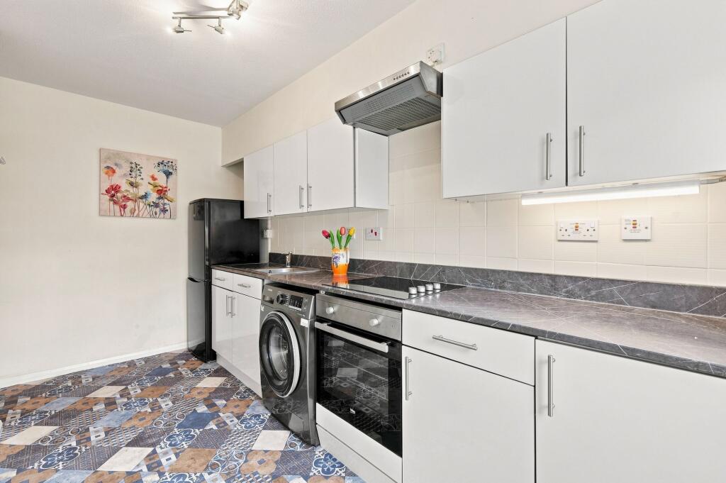 Apartment in Brentwood, Ingatestone and Fryerning - View 4
