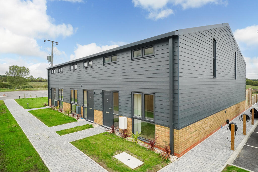 Main image of property: Aylesbury Road, Rowsham, Aylesbury