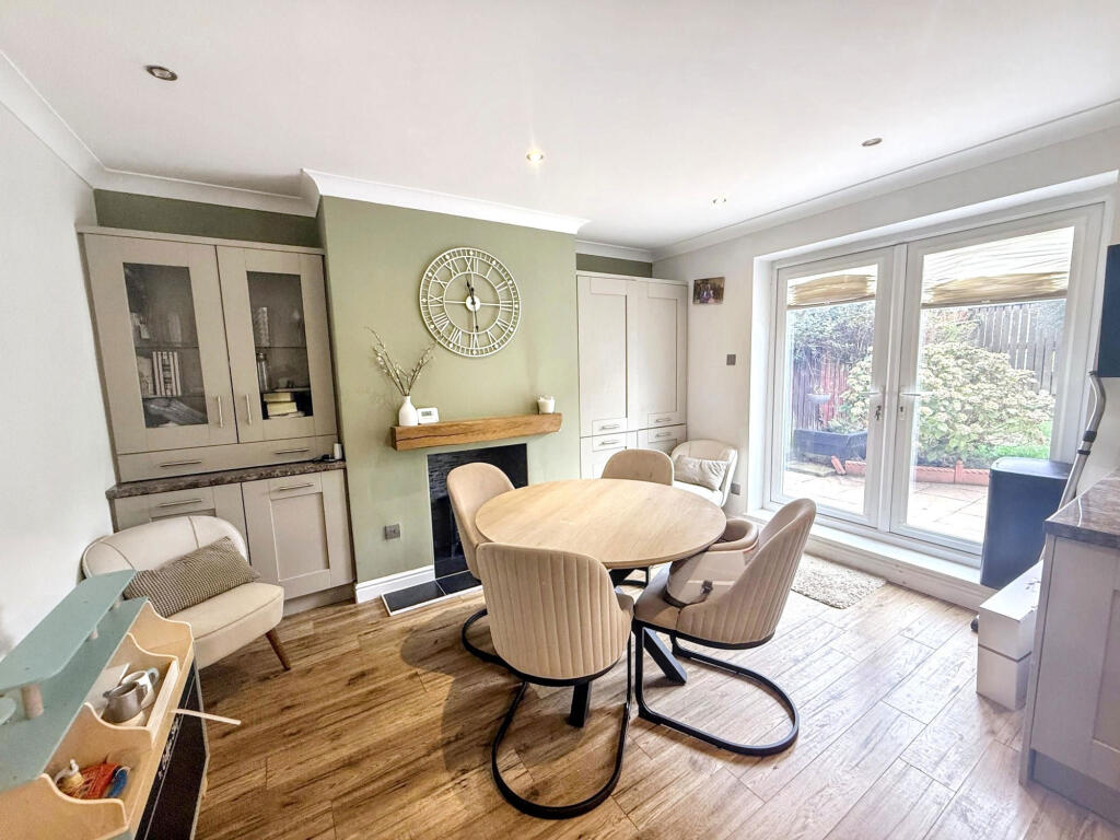 House in Sunderland - View 4