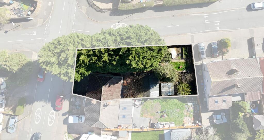 Fir Tree Avenue, Coventry, CV4 photo 2