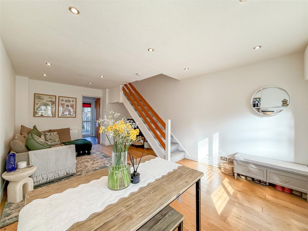 Additional image 2 of Field Close, Sandridge, St. Albans, Hertfordshire, AL4