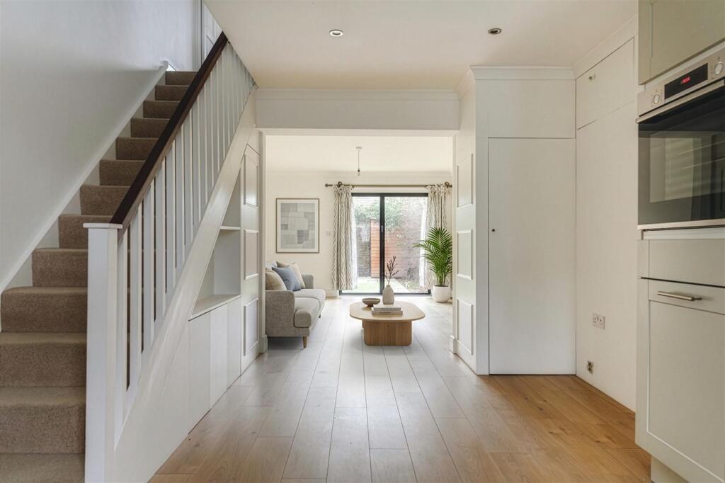 Apartment in London, East Wick, Hackney Wick - View 5
