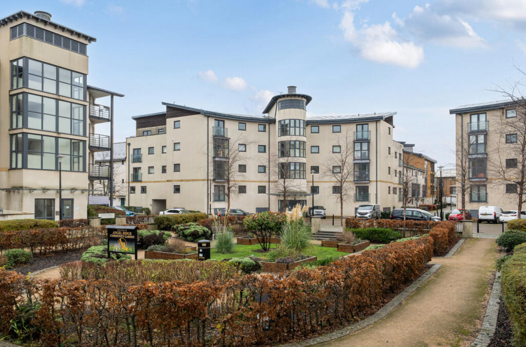 Apartment in Swindon - View 4
