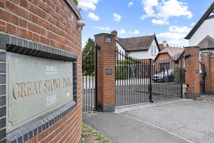 Great Stony Park, Ongar, CM5 photo 2