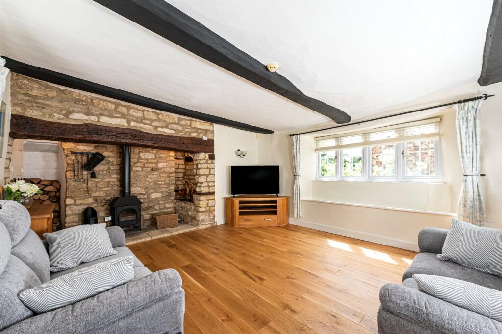 Church Road, Sherington, Buckinghamshire, MK16 photo 2
