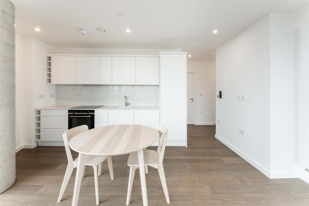 Vetro Court, 6 Salter Street, London, E14 - View 3