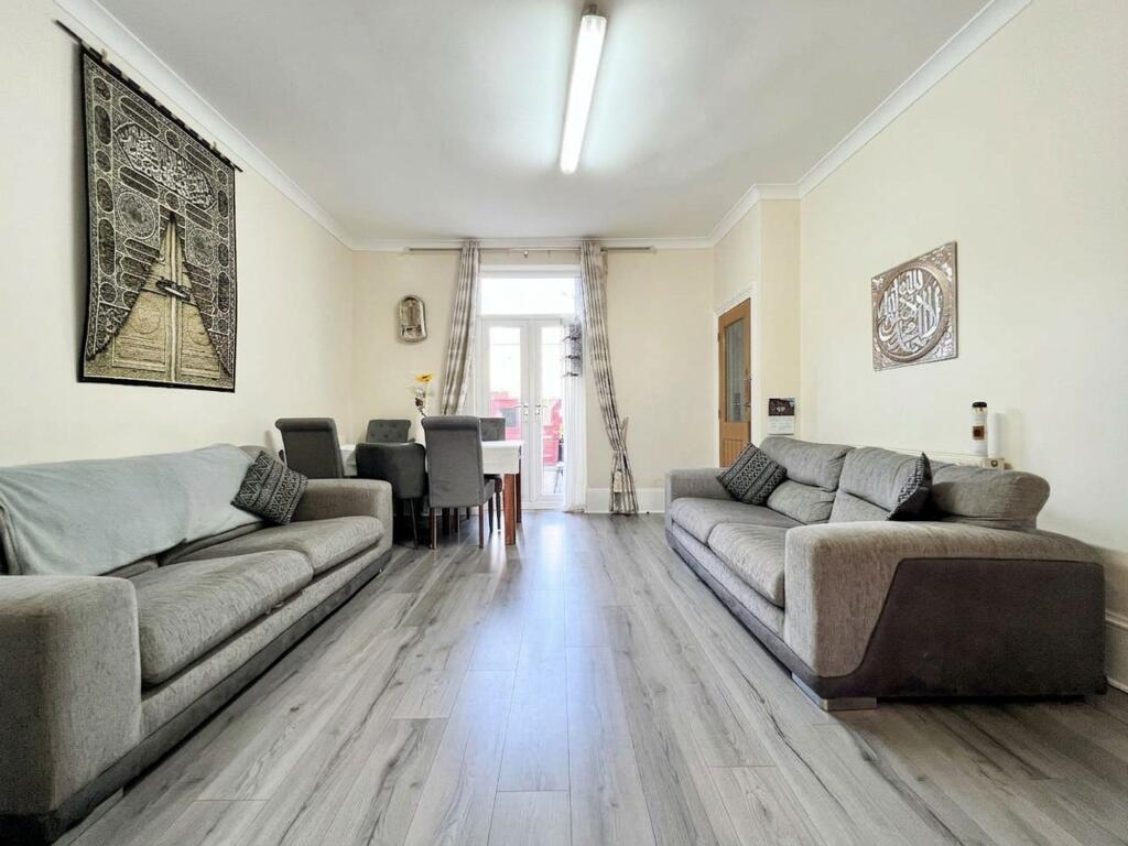 Grove Cottage, Beech Street, Huddersfield photo 4