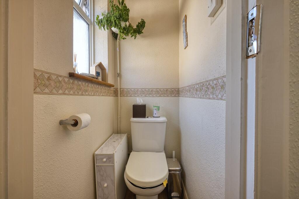 House in Thanet, East Cliftonville, Northdown - More