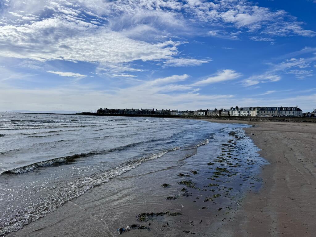 Bank Street, Troon, South Ayrshire photo 2