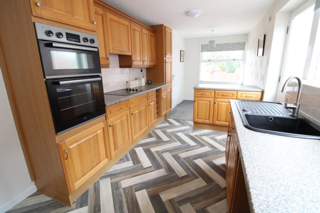 Acacia Close, Castleford, West Yorkshire, WF10 photo 2