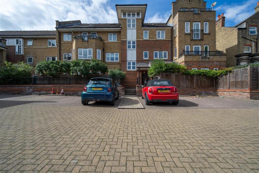 Property photo 11