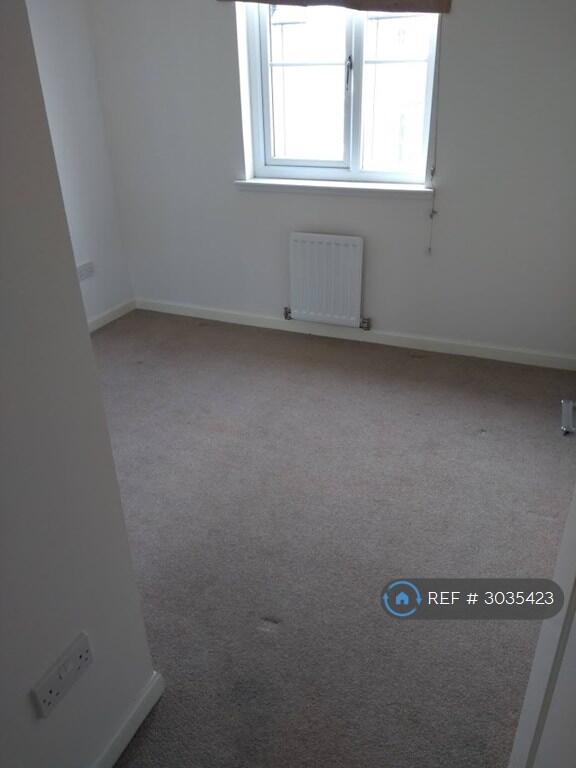 House in Aberdeen - More