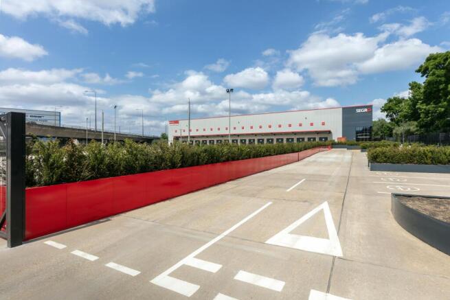 2025  SEGRO Centre Dagenham  228770.jpg