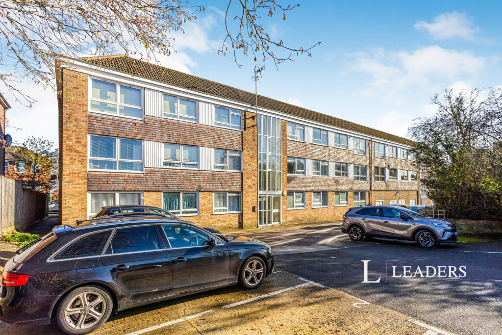 Main image of property: London Road, Burgess Hill, West Sussex, RH15