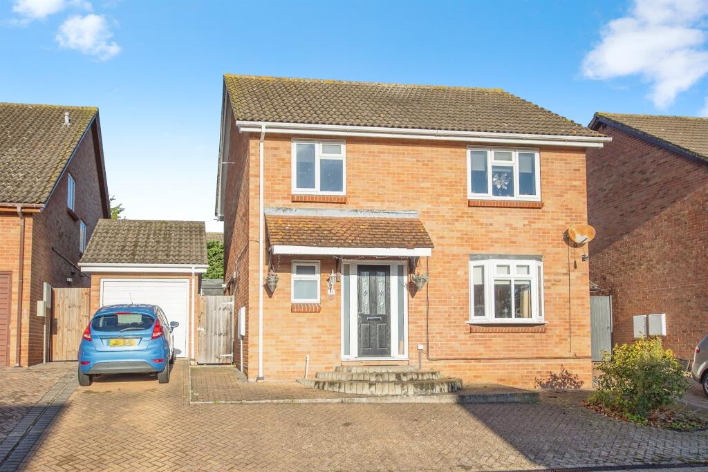 Main image of property: Egret Crescent, COLCHESTER