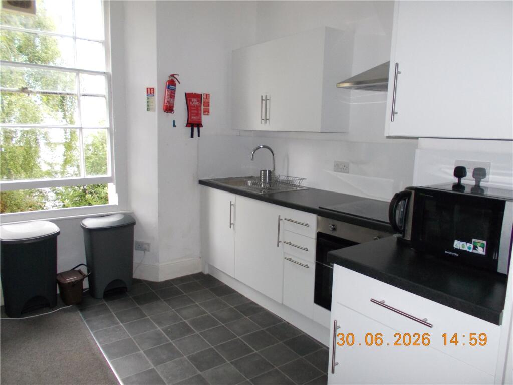 Apartment in Bristol, Clifton Village, Clifton - View 4