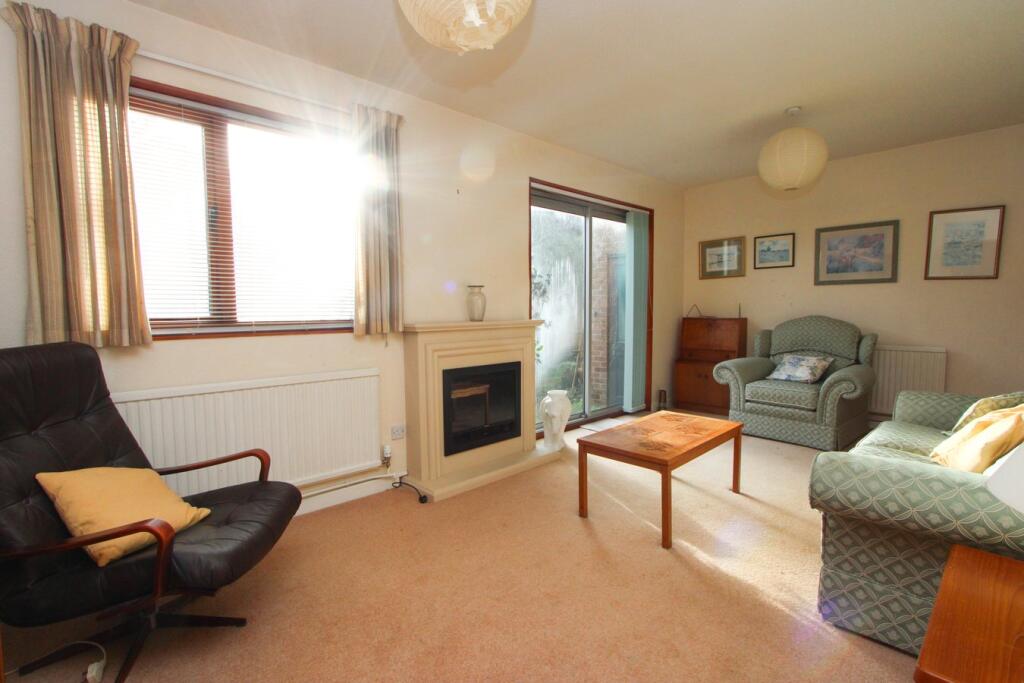Walshe Avenue, Chipping Sodbury, BS37 - View 4