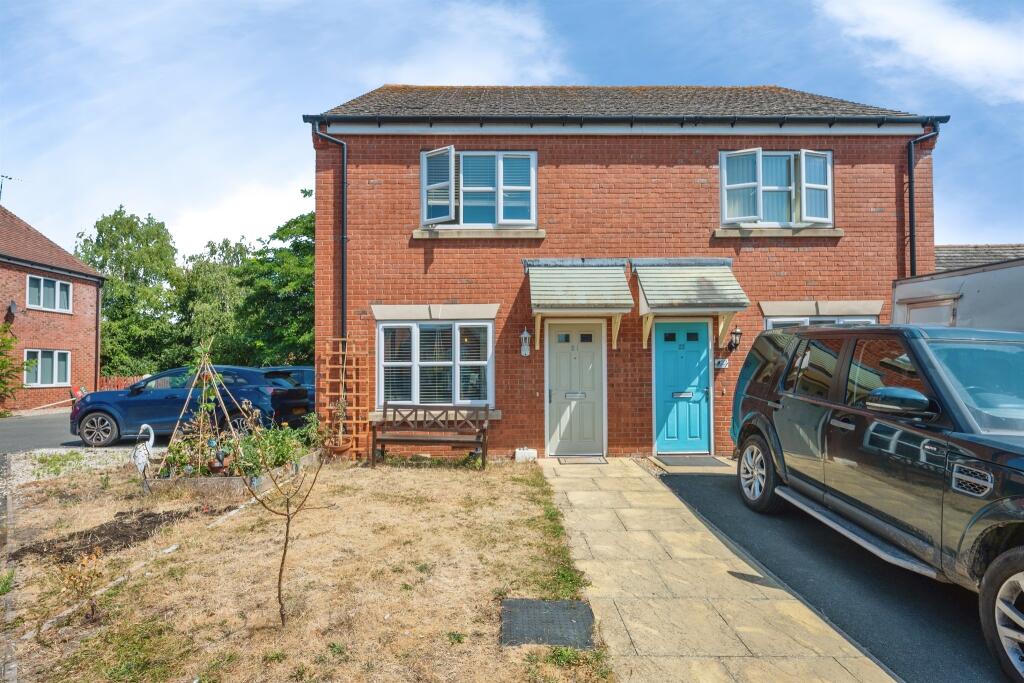 Main image of property: Wharrad Close, Bidford-On-Avon, Alcester
