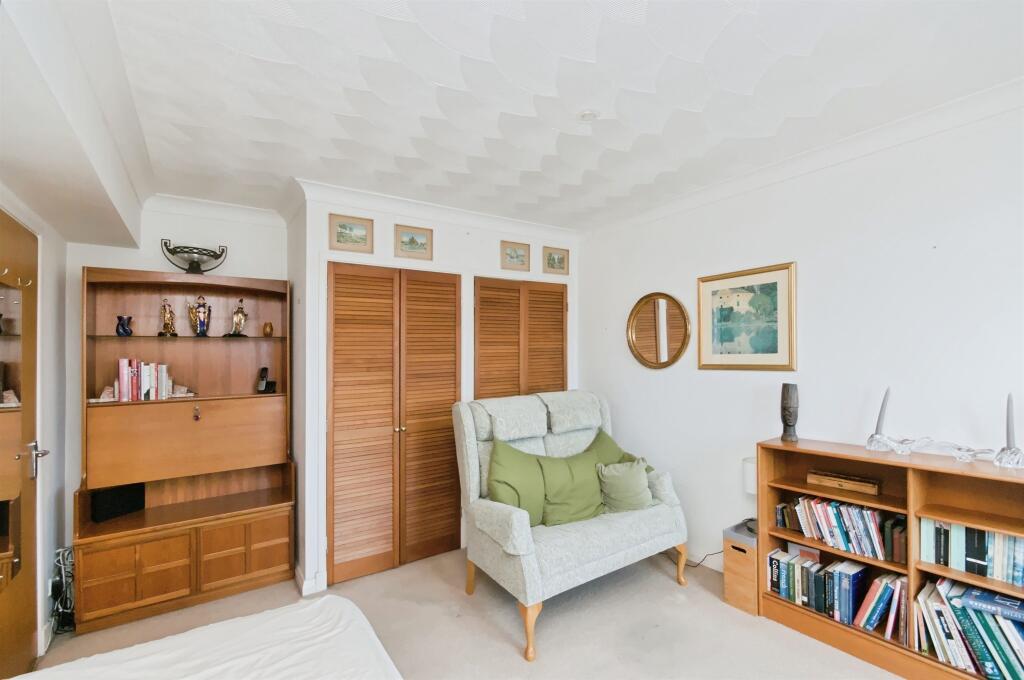 Apartment in Rother, Bexhill-on-Sea - View 2