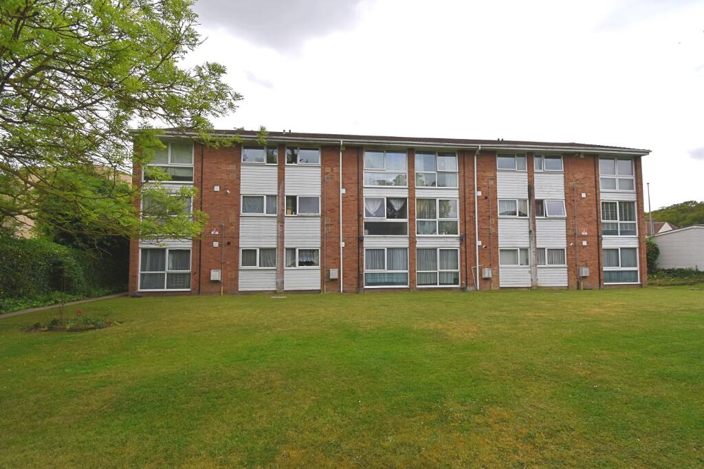 Main image of property: Inks Green, Chingford, London. E4 9EJ