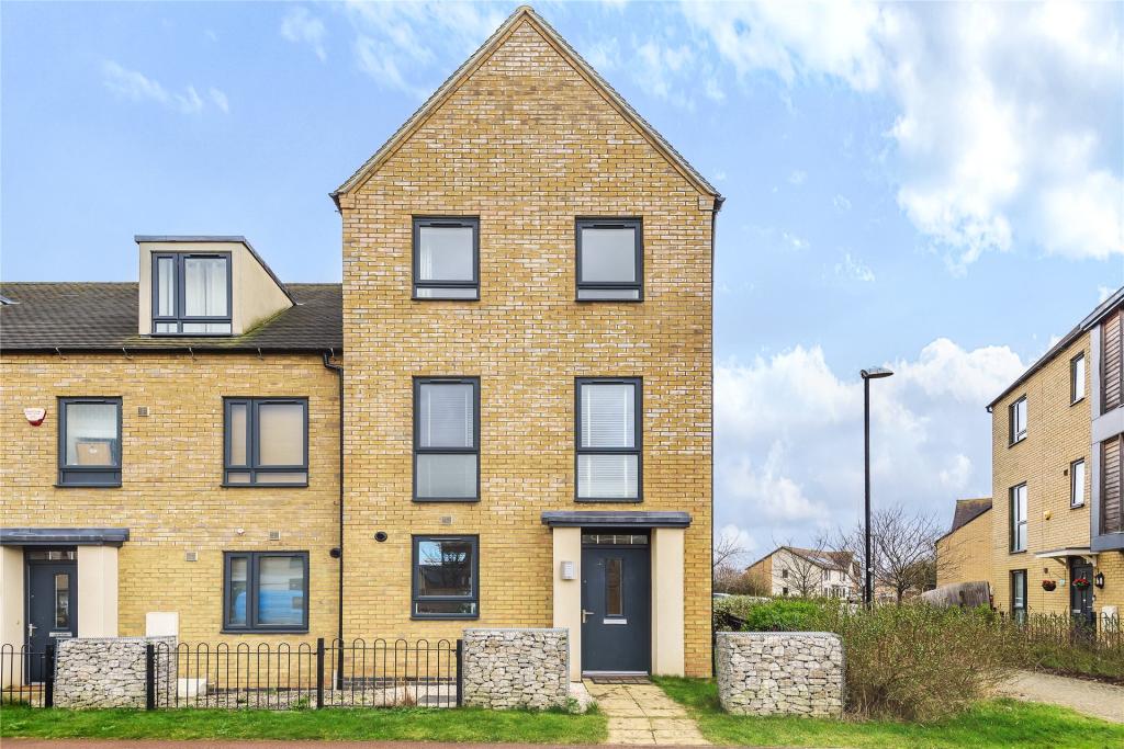 Main image of property: Hayton Way, Tattenhoe Park, Milton Keynes, MK4