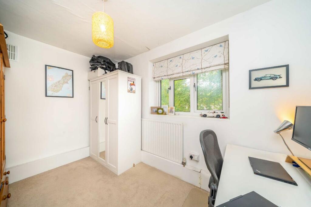 Apartment in London - View 4