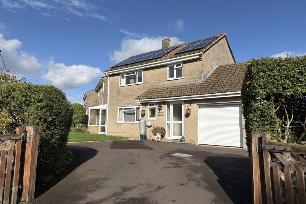 3-bed detached on Vine Street, Templecombe, Somerset, BA8, £350,000