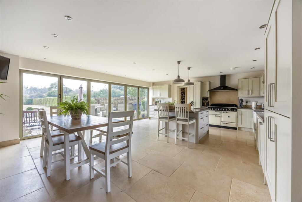House in Cotswold, Lechlade - View 5