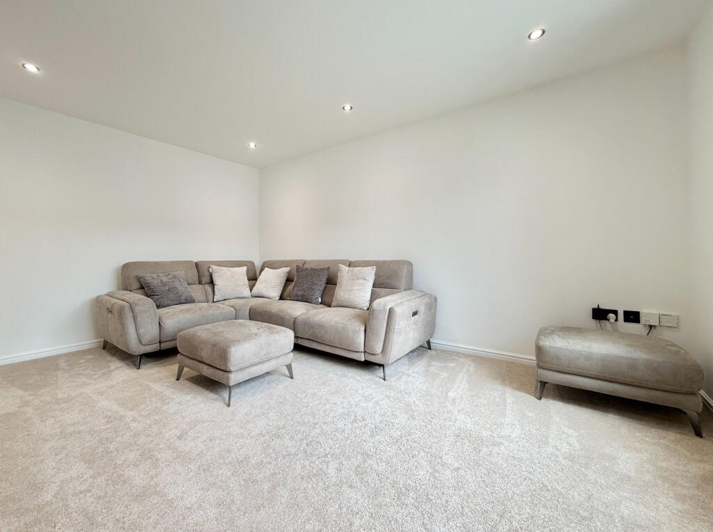 House in Falkirk - View 5