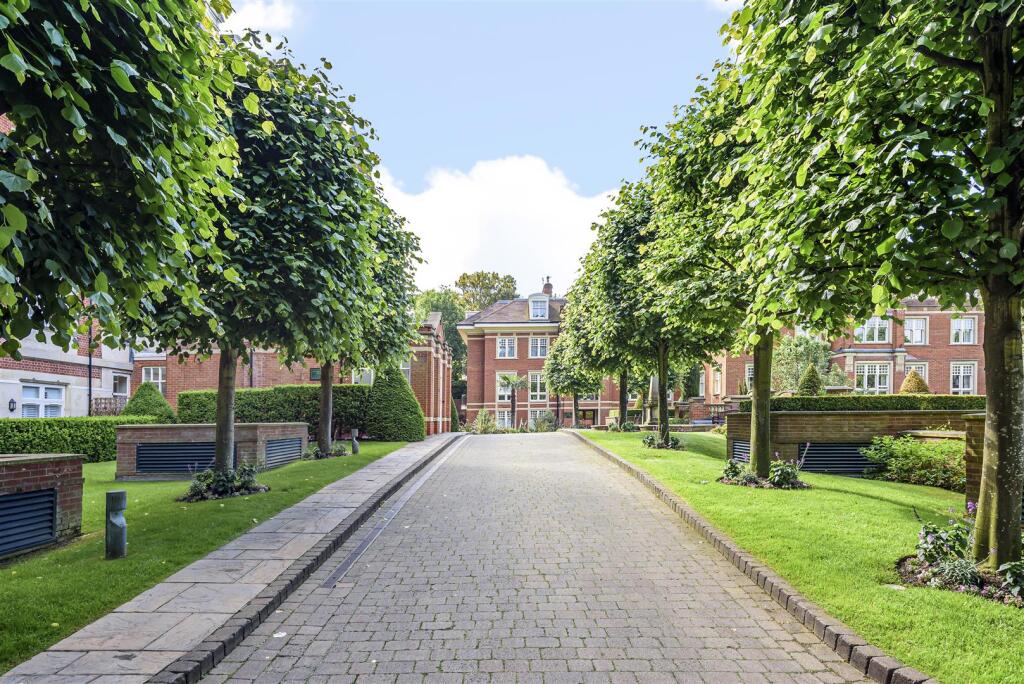 Property photo 11