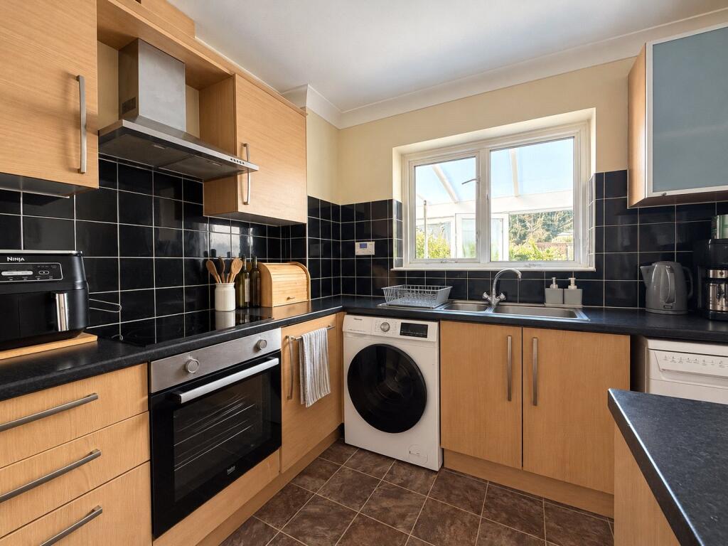 House in Maidstone, Loose - More