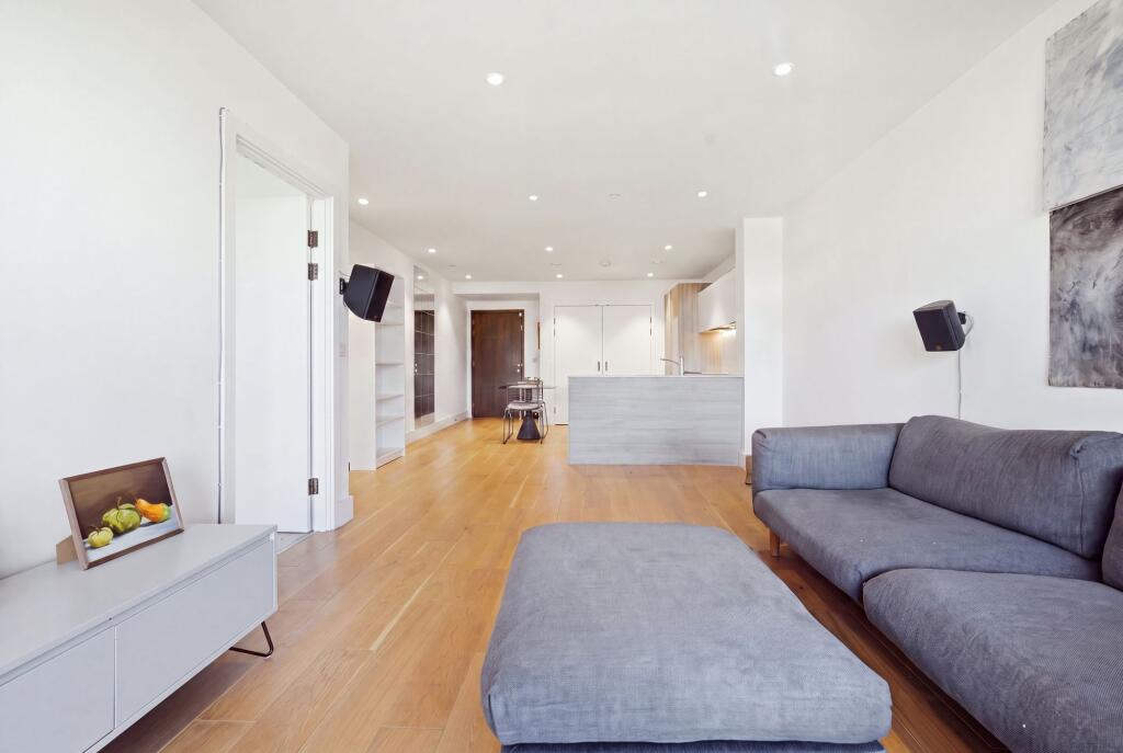 Apartment in London - View 4