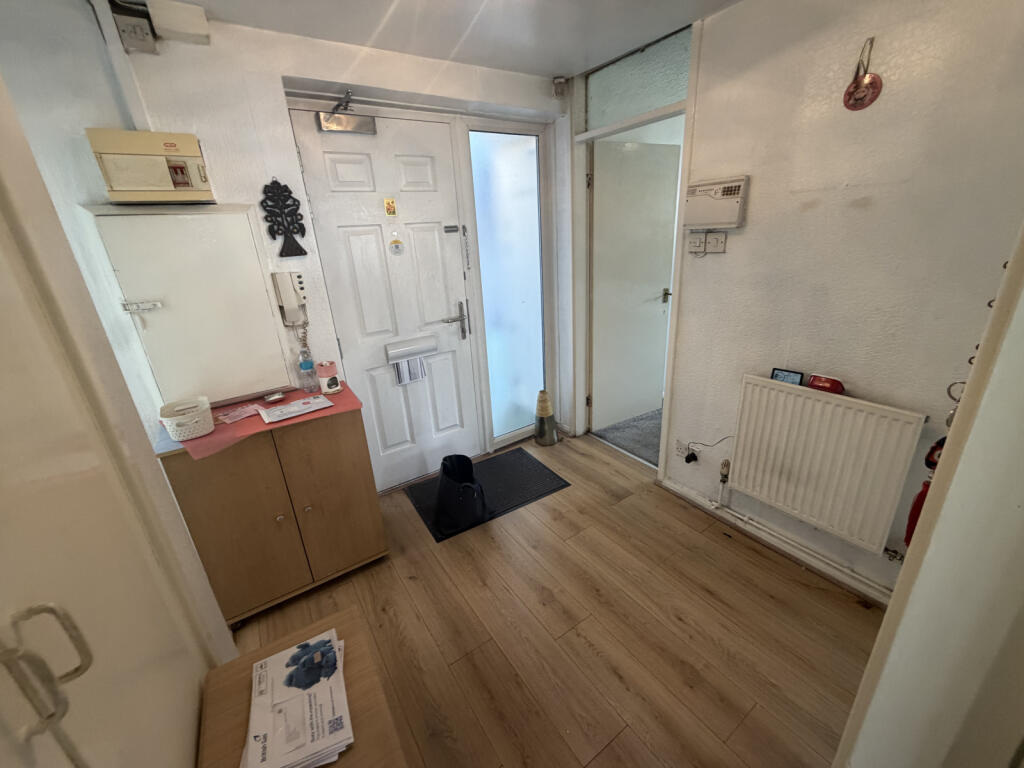 Cambeck Close, Whitefield, M45 photo 4