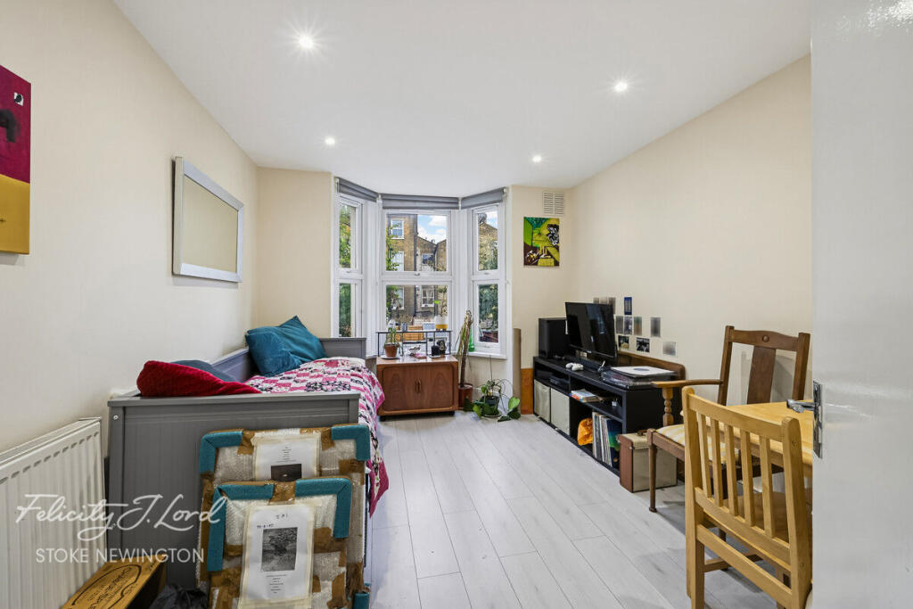 Apartment in London - View 4