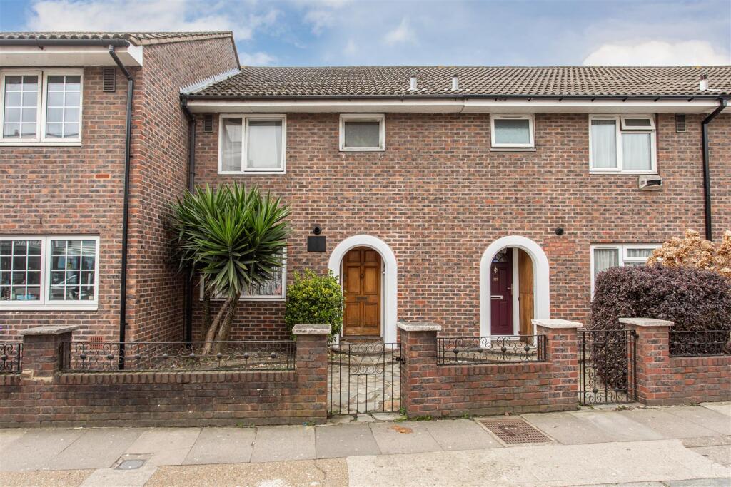 Main image of property: White Horse Lane, Stepney Green, E1